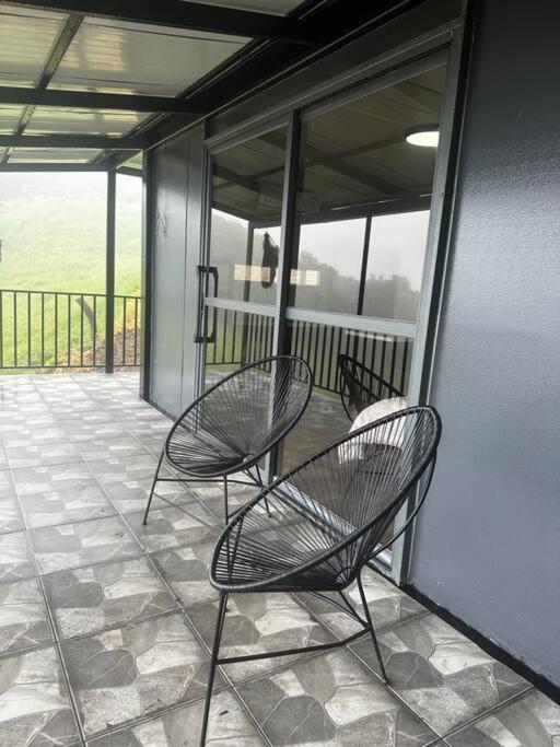 Dadirri House Minicasa Santa Elena Monteverde ภายนอก รูปภาพ