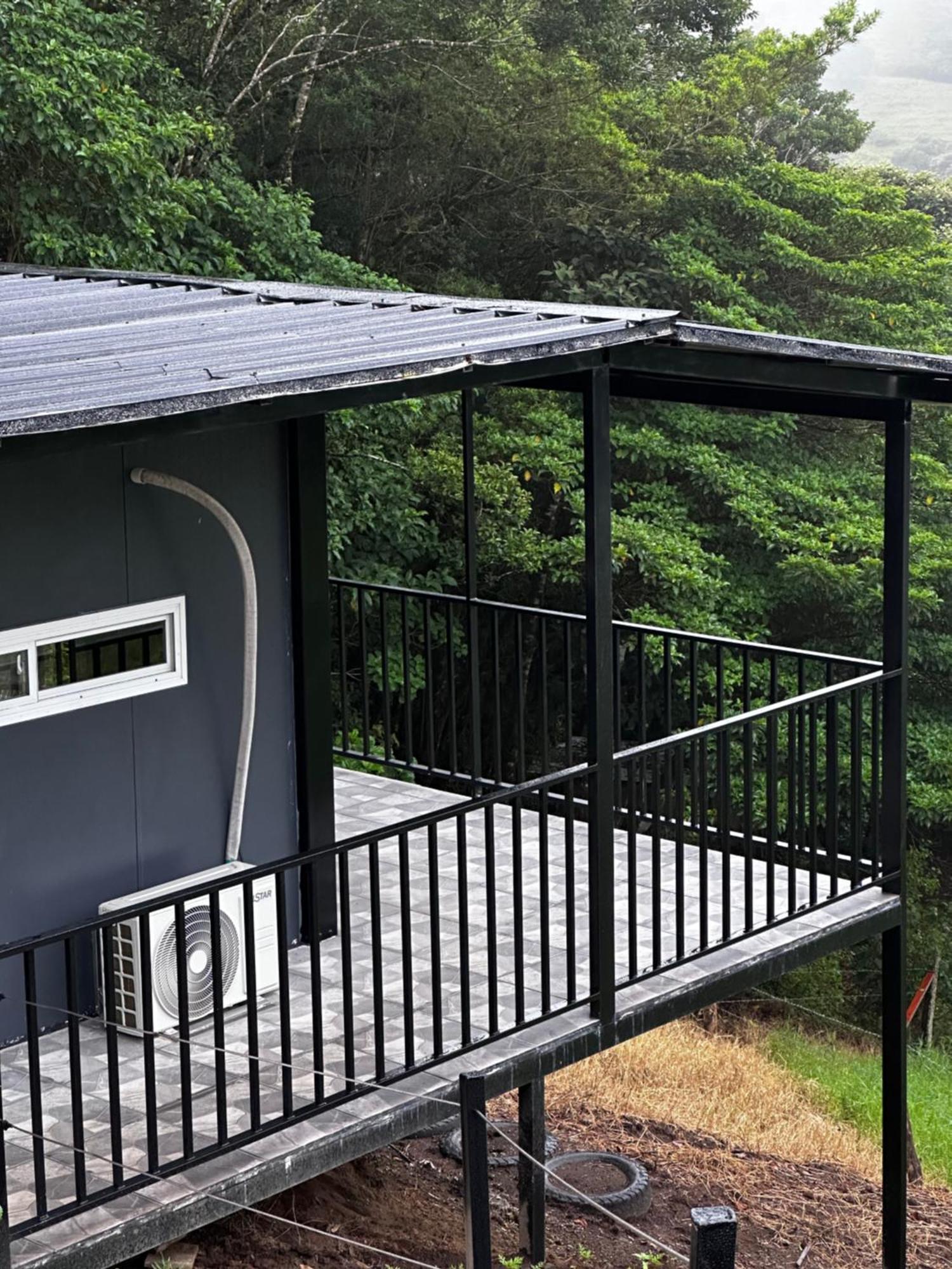 Dadirri House Minicasa Santa Elena Monteverde ภายนอก รูปภาพ