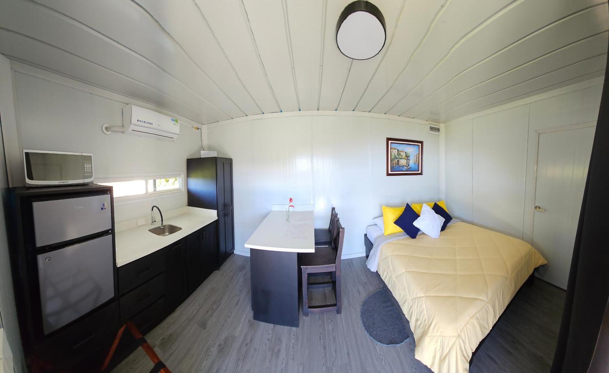Dadirri House Minicasa Santa Elena Monteverde ภายนอก รูปภาพ