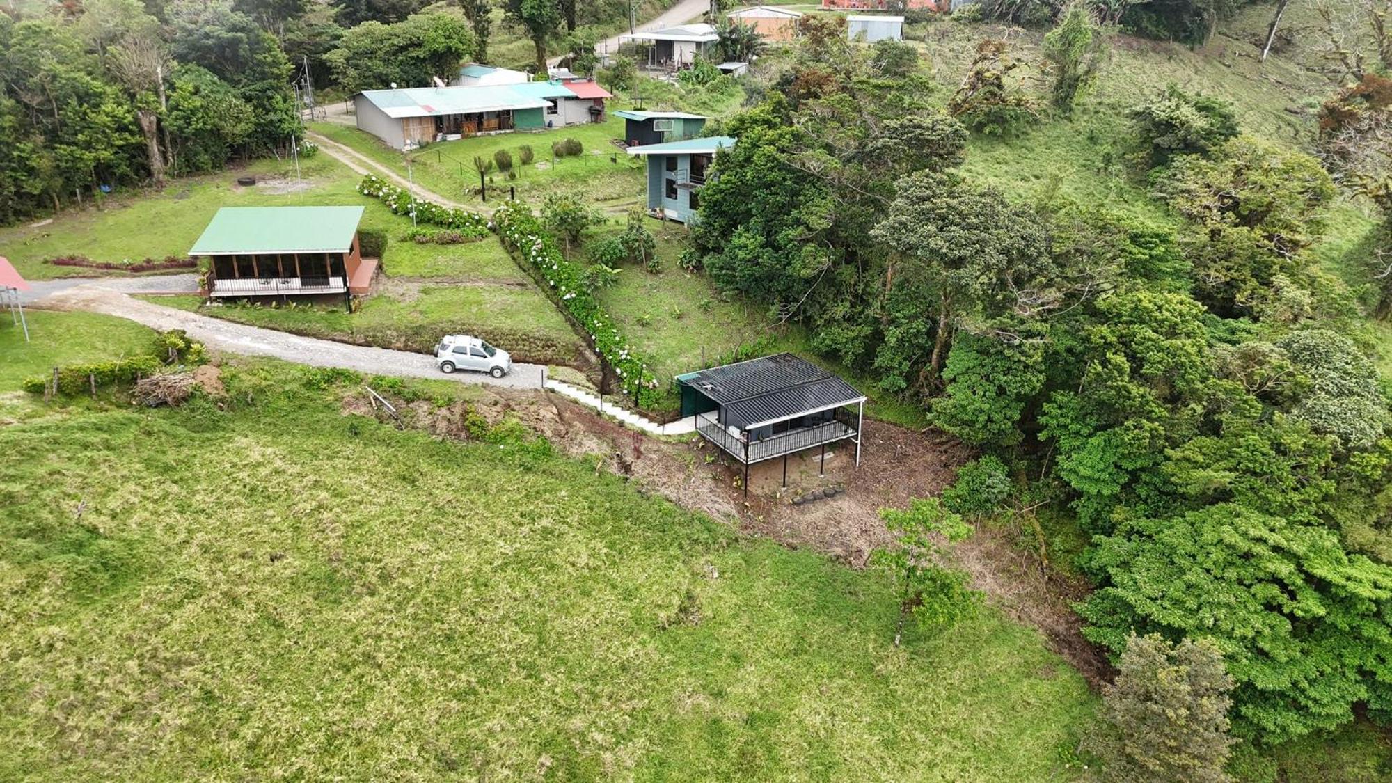 Dadirri House Minicasa Santa Elena Monteverde ภายนอก รูปภาพ