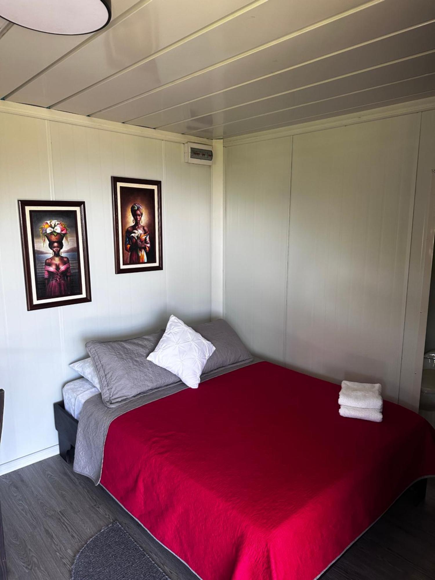Dadirri House Minicasa Santa Elena Monteverde ภายนอก รูปภาพ